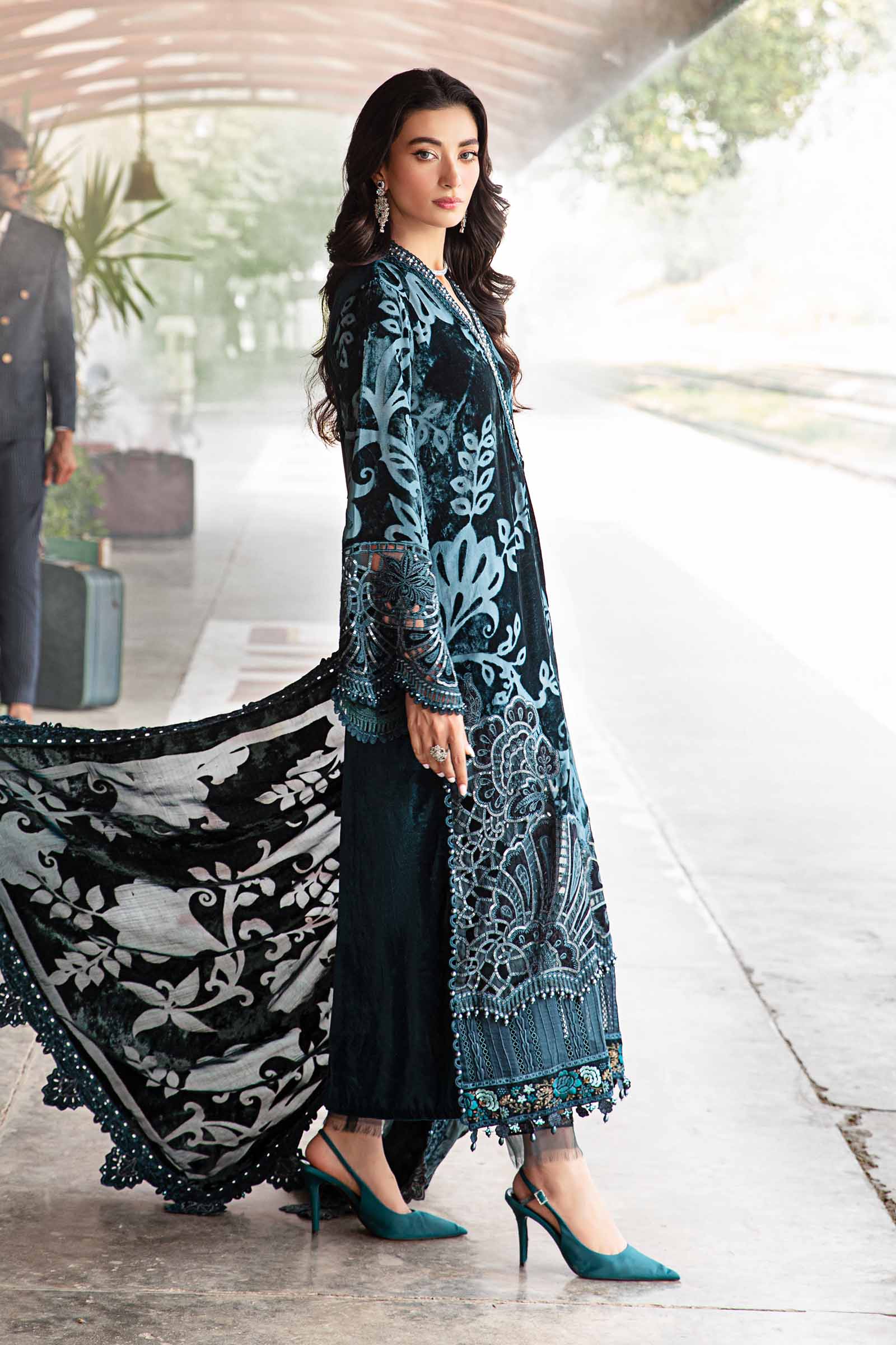 3 Piece Unstitched Embroidered Palachi Suit | DL-1203 - Image 5