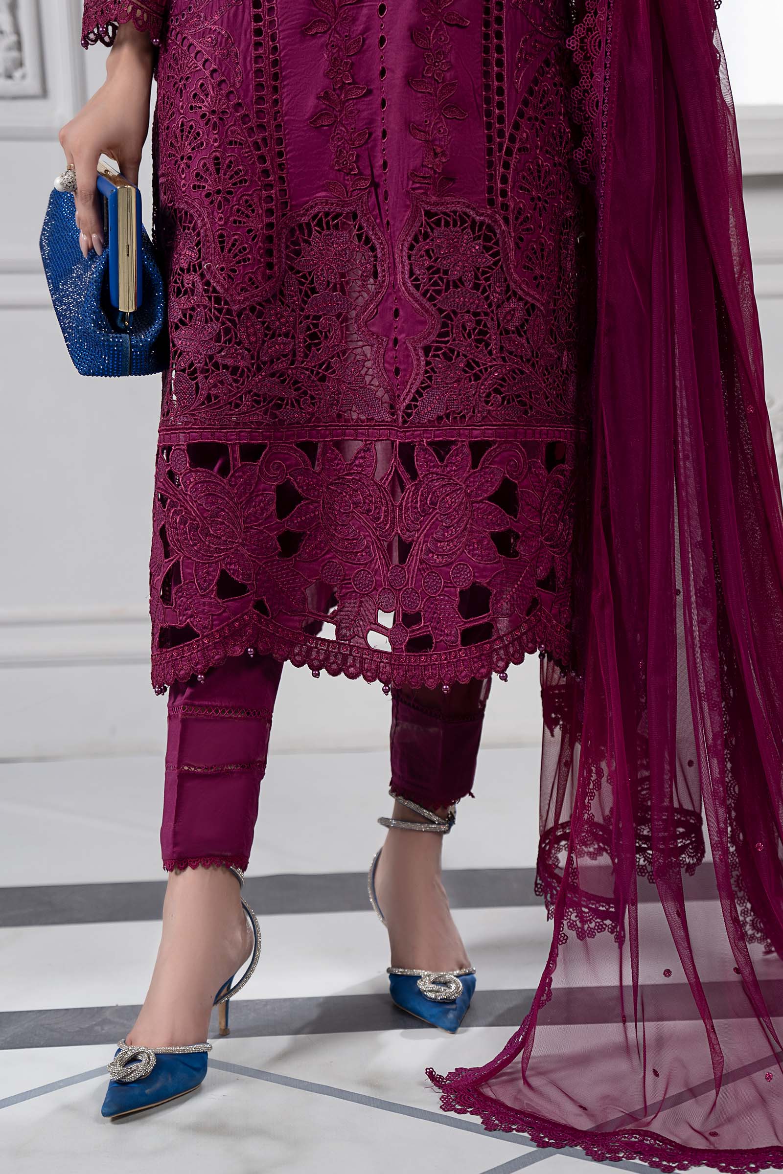 3 Piece Embroidered Lawn Suit | DS-2502-B - Image 5