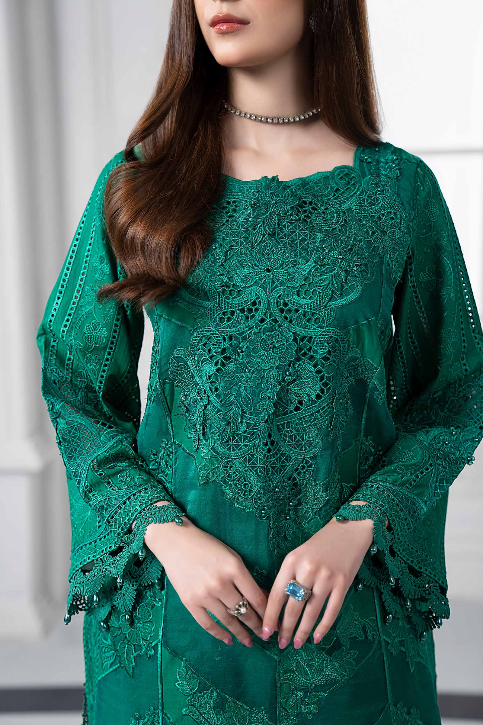 3 Piece Embroidered Lawn Suit | DS-2508-B - Image 4