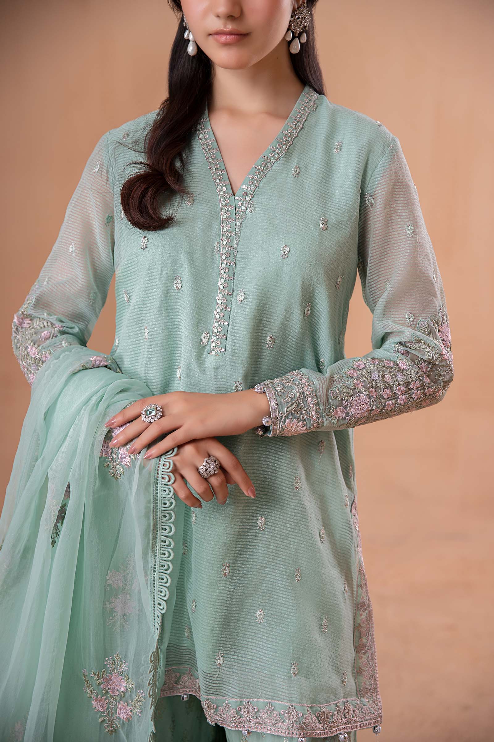 3 Piece Embroidered Cotton Karandi Suit - Image 5