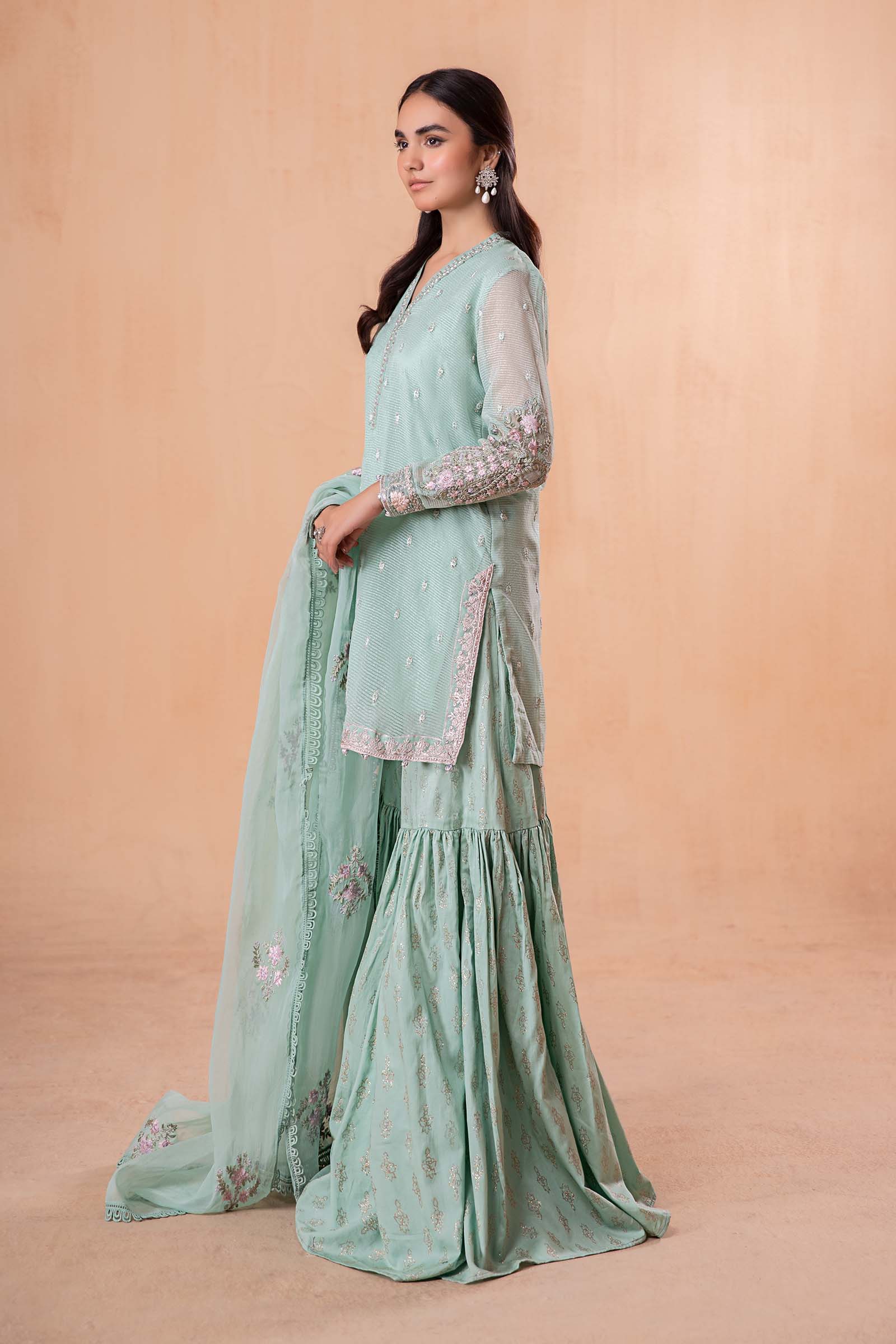 3 Piece Embroidered Cotton Karandi Suit - Image 7