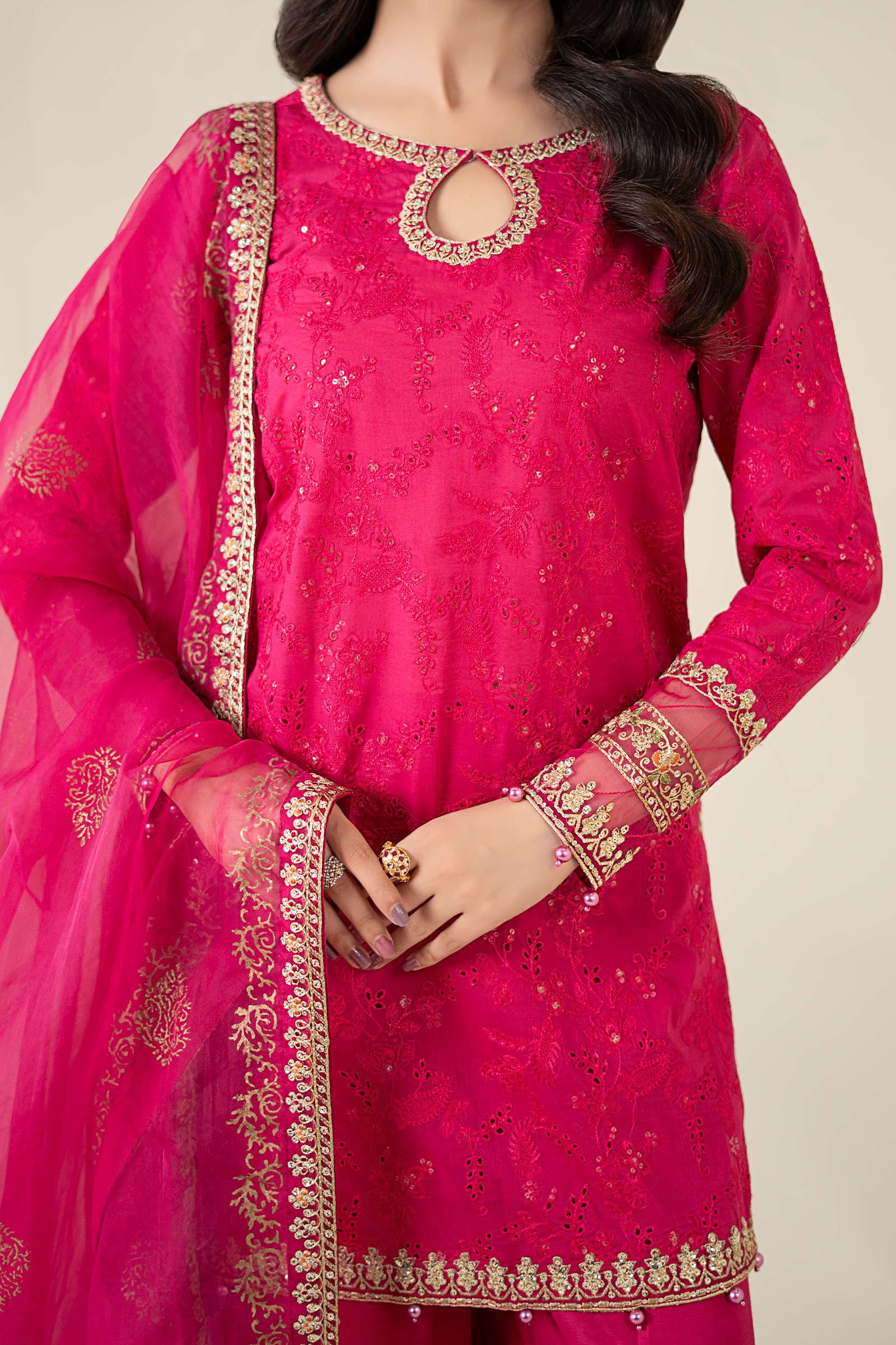 3 Piece Embroidered Lawn Suit - Image 2