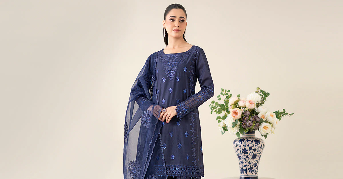 3 Piece Embroidered Dobby Suit - Image 8