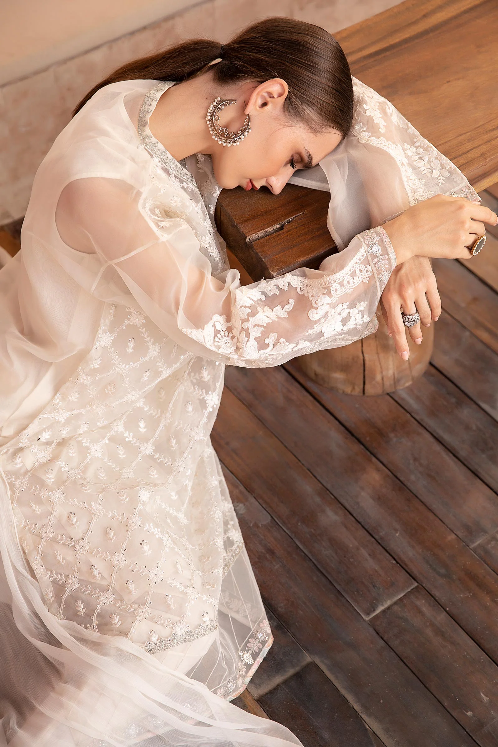 Suit White DW-EF23-30 - Image 3