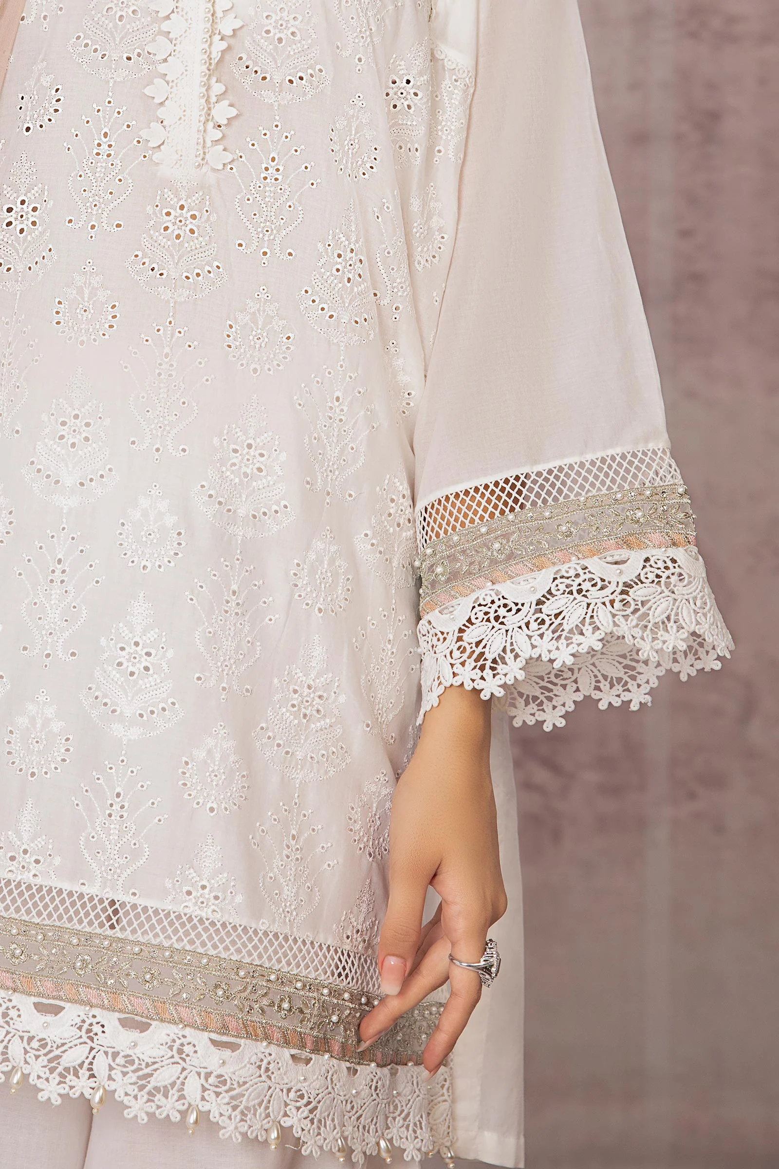Suit White DW-EF23-65 - Image 3