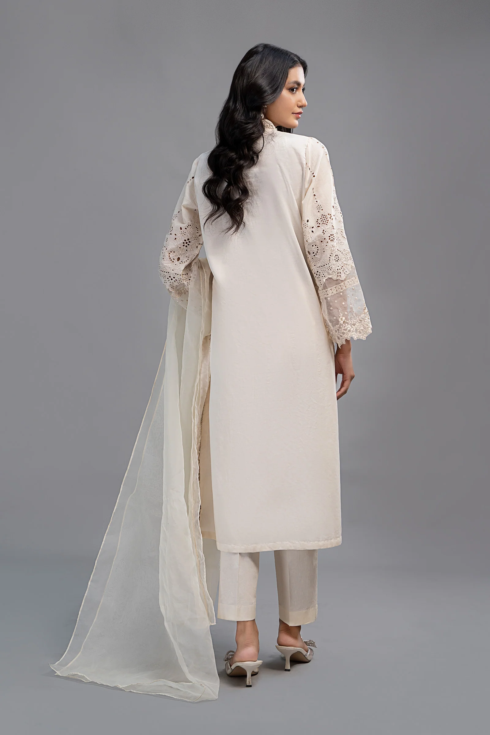 Suit White DW-EF23-75 - Image 6