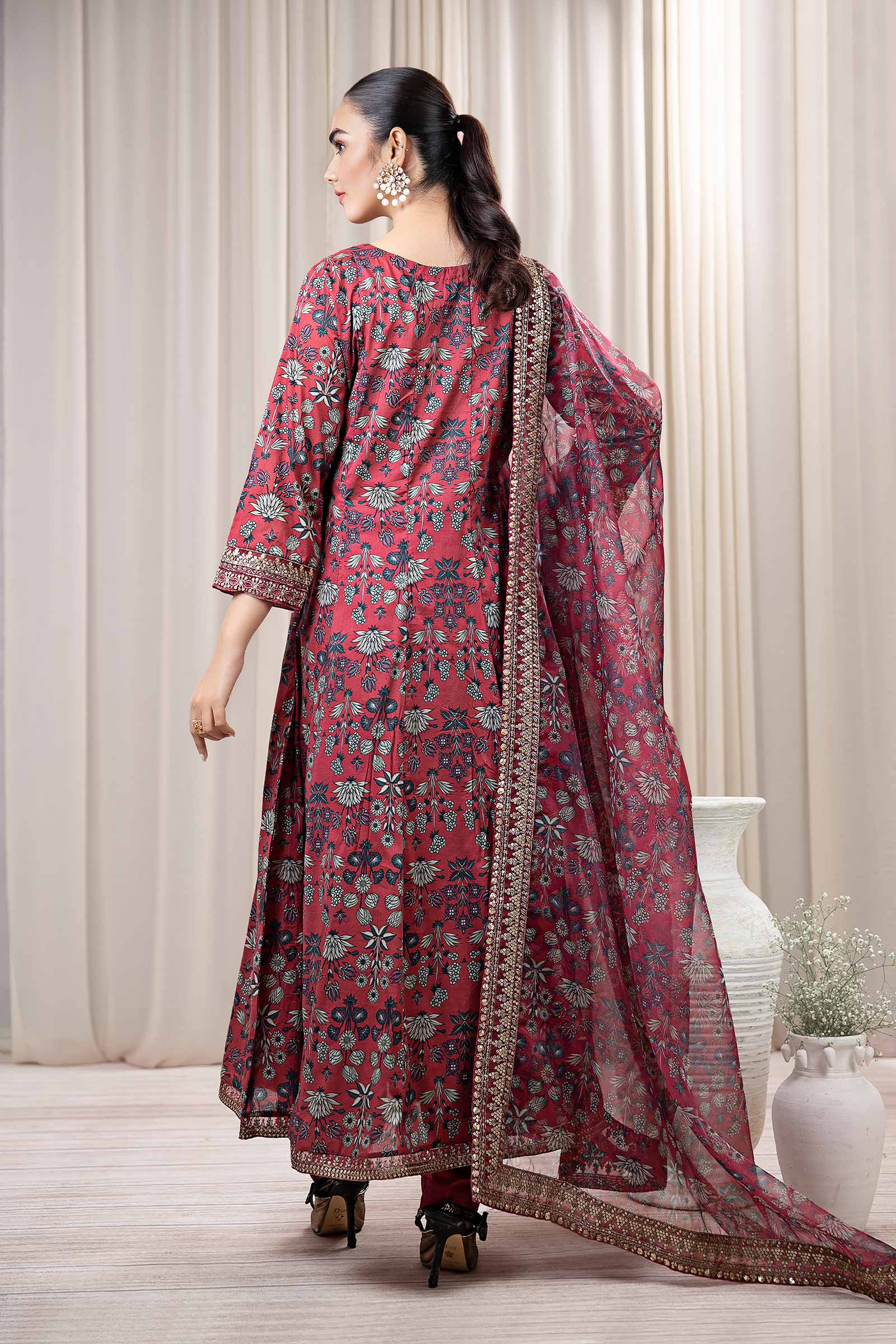 3 Piece Printed Lawn Suit - Image 9