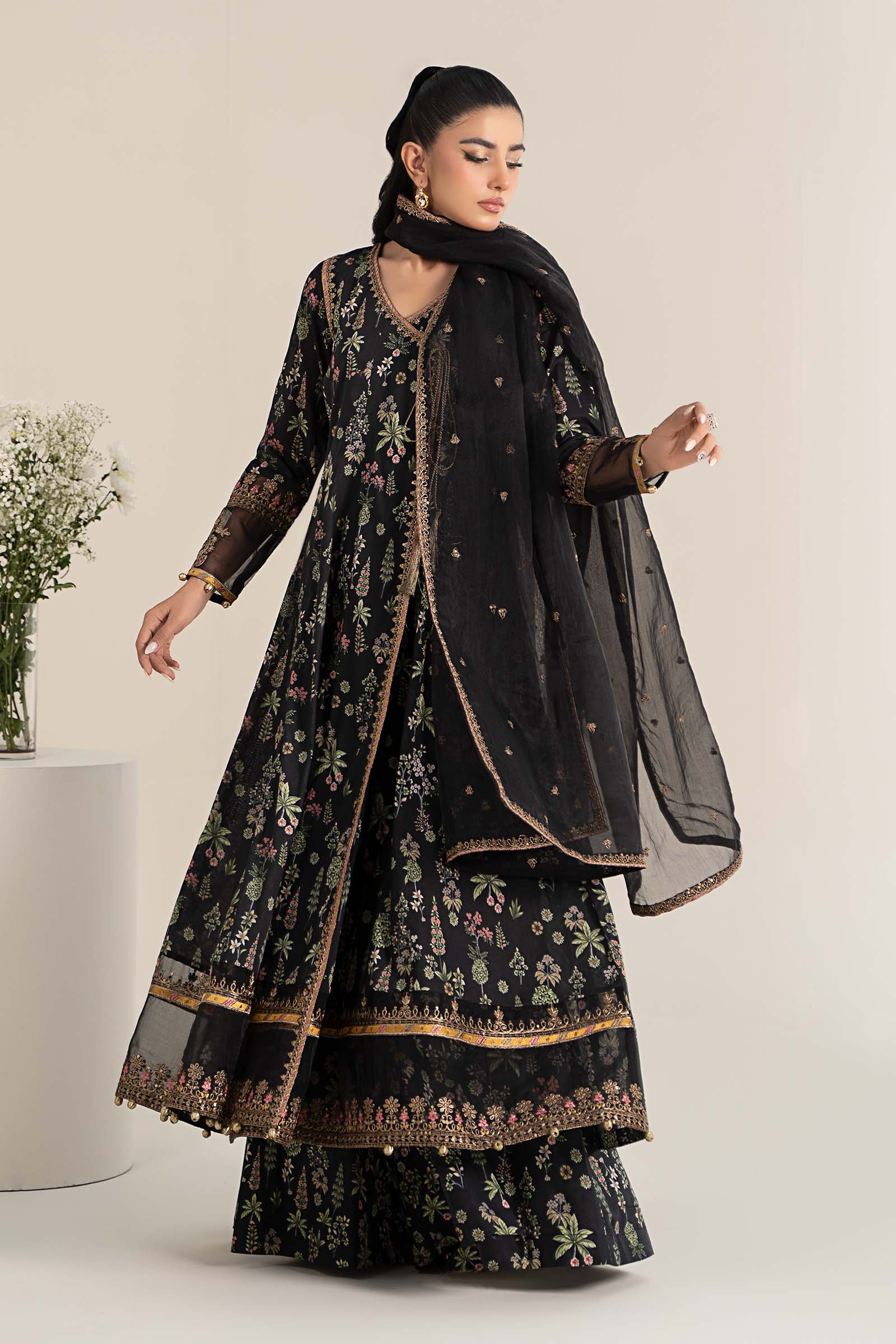 3 Piece Printed Lawn Suit - Image 5