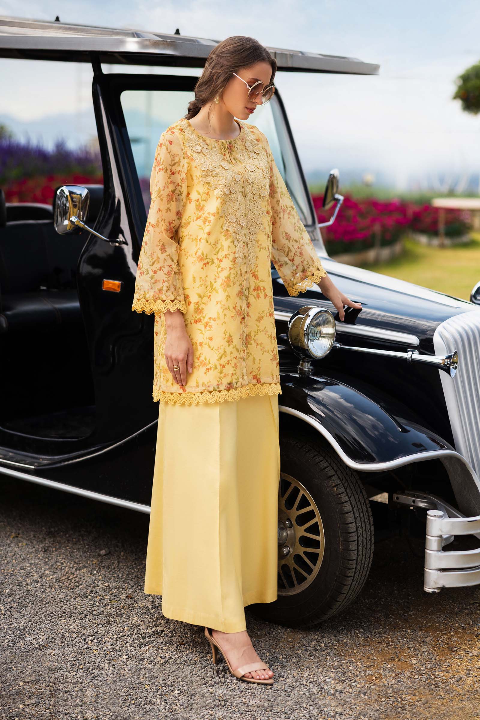 3 Piece Embroidered Cotton Net Suit - Image 7