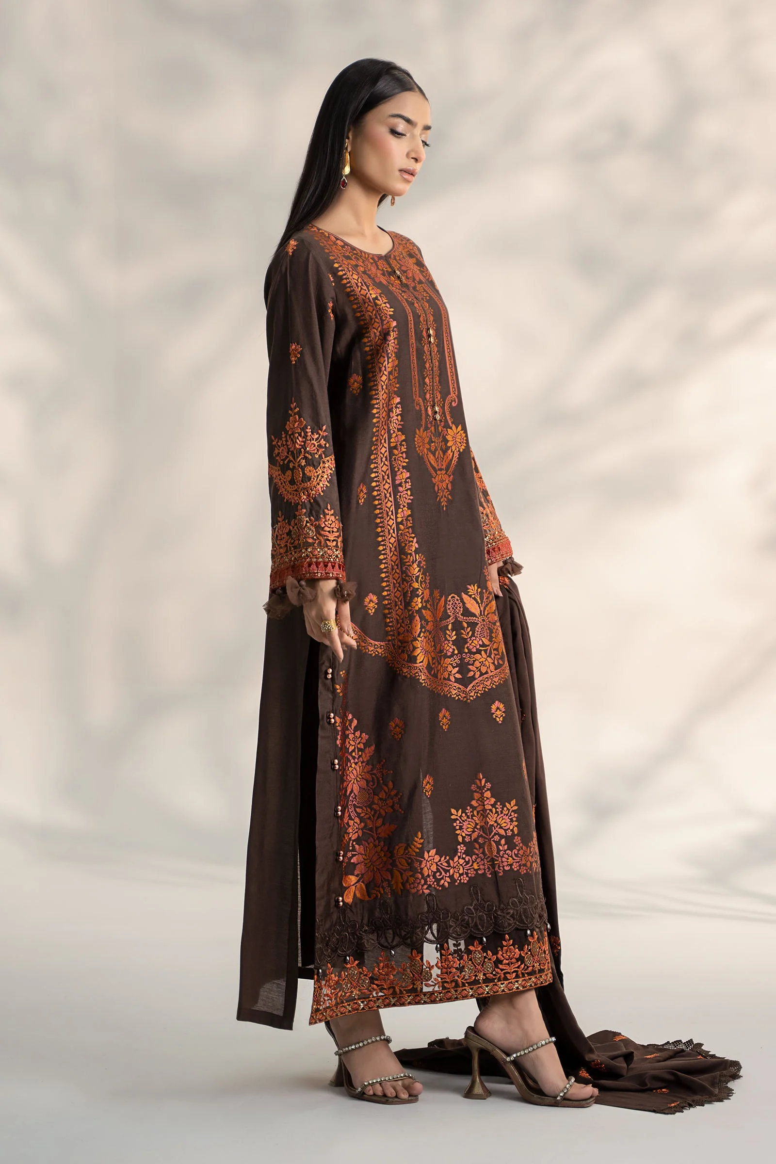 3 Piece Embroidered Linen Suit - Image 4