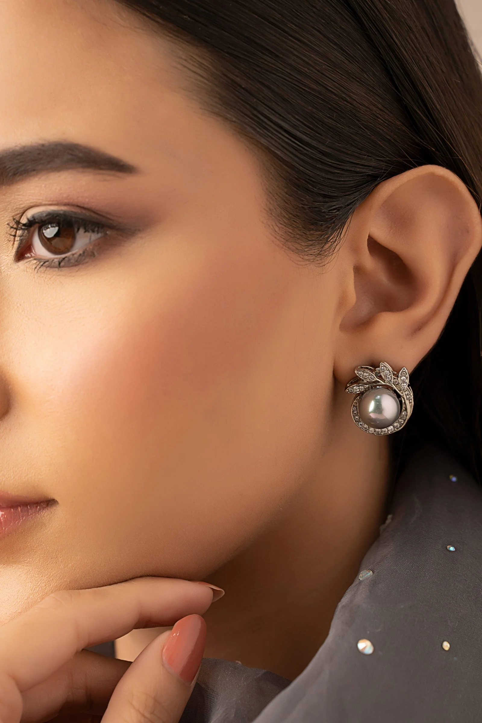 Leaf Studs - Image 3