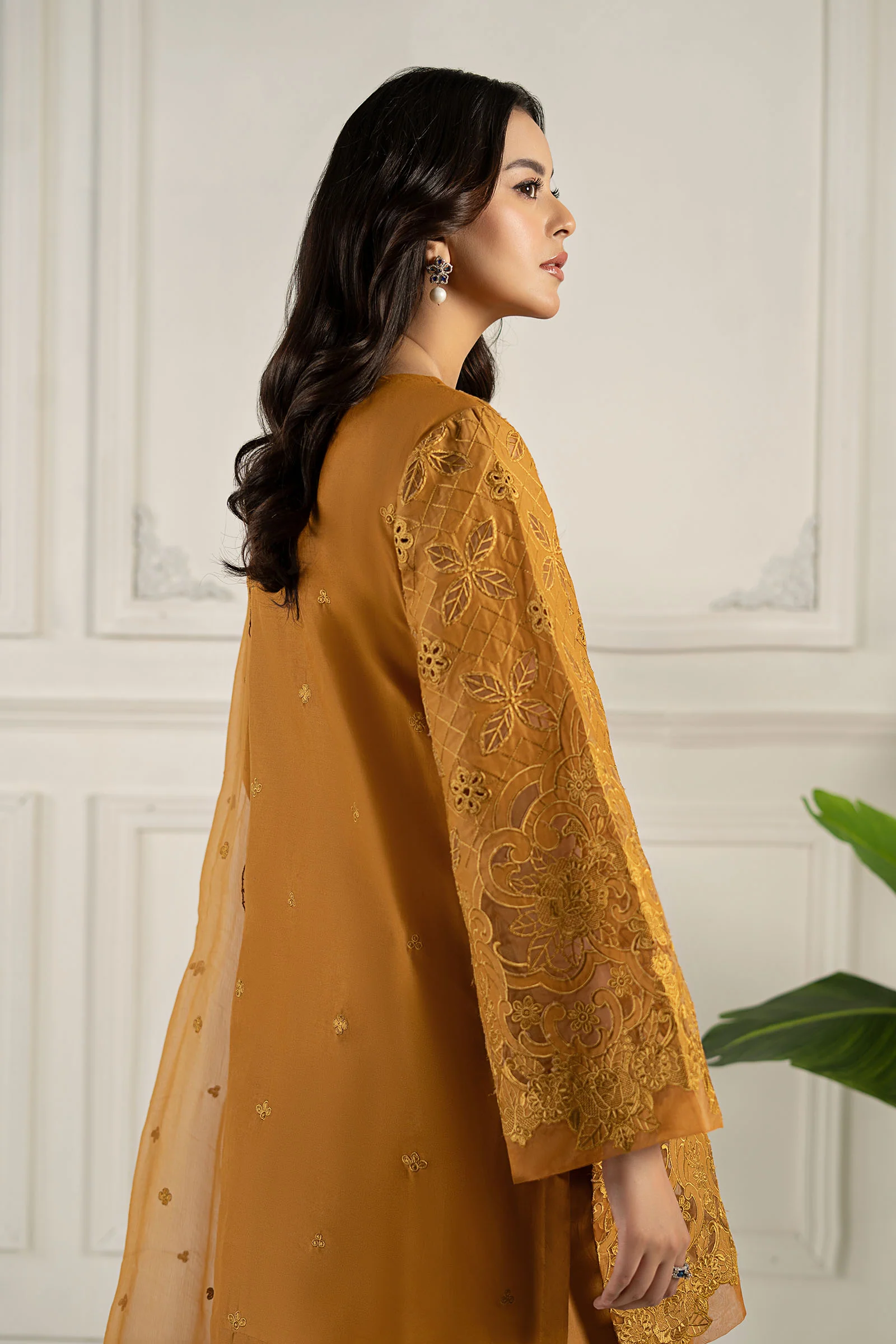 Embroidered Lawn Fabric (3Pcs) | LF-806 - Image 9
