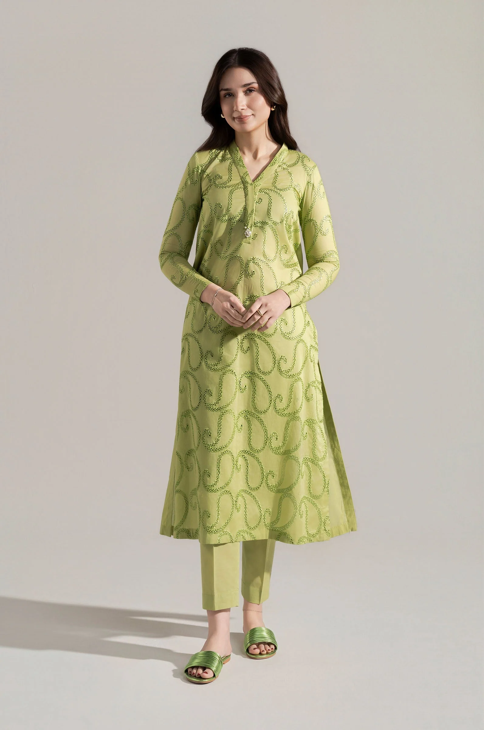 2 Pc Embroidered Lawn Suit - Image 2