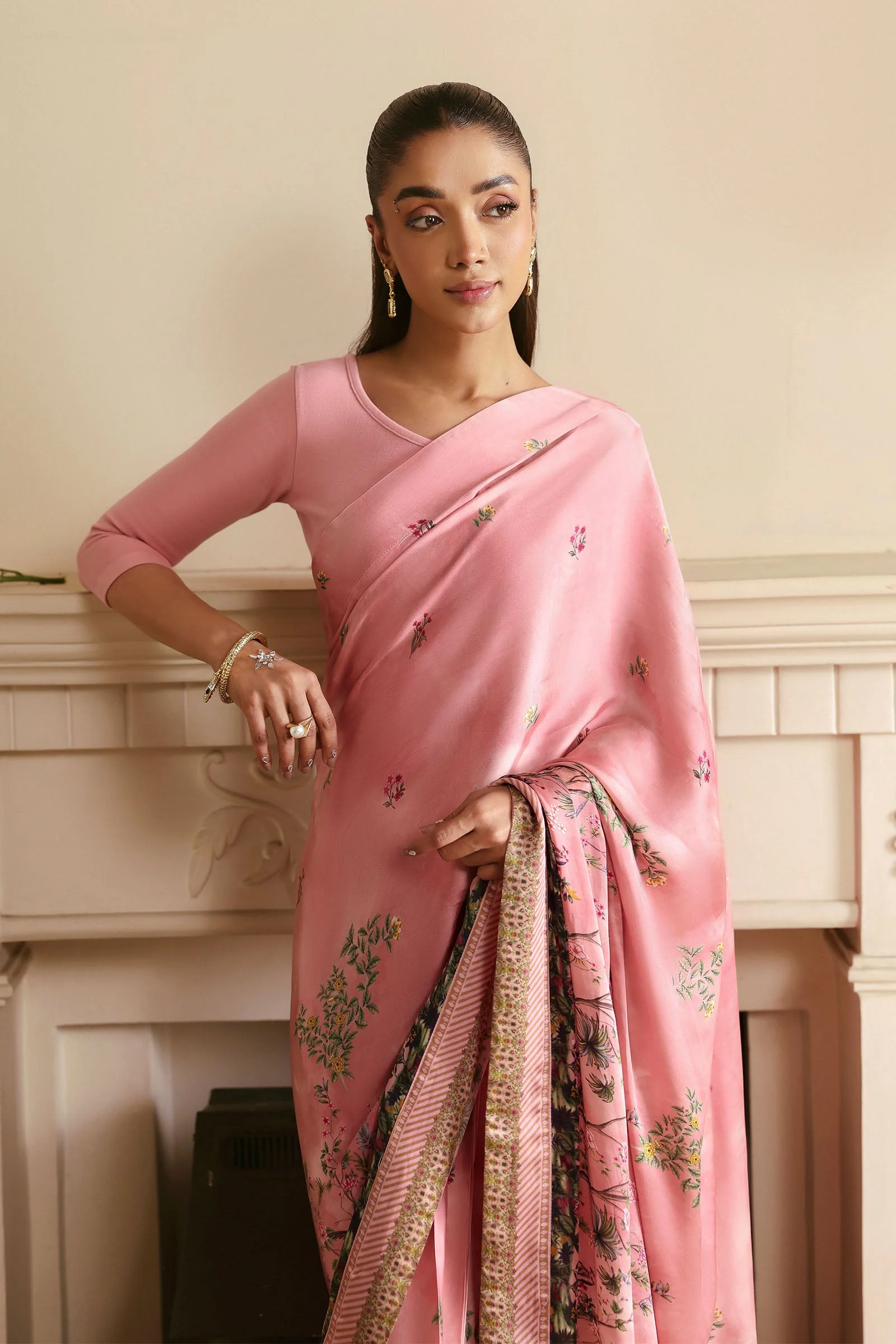 Printed Charmeuse Silk Saree - Image 2
