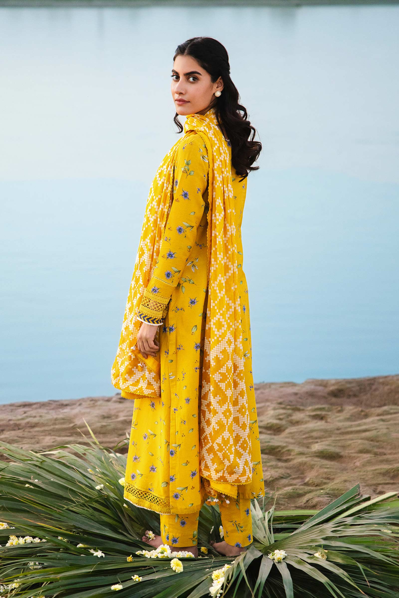 3 Piece Unstitched Embroidered Suit | 401-B - Image 4