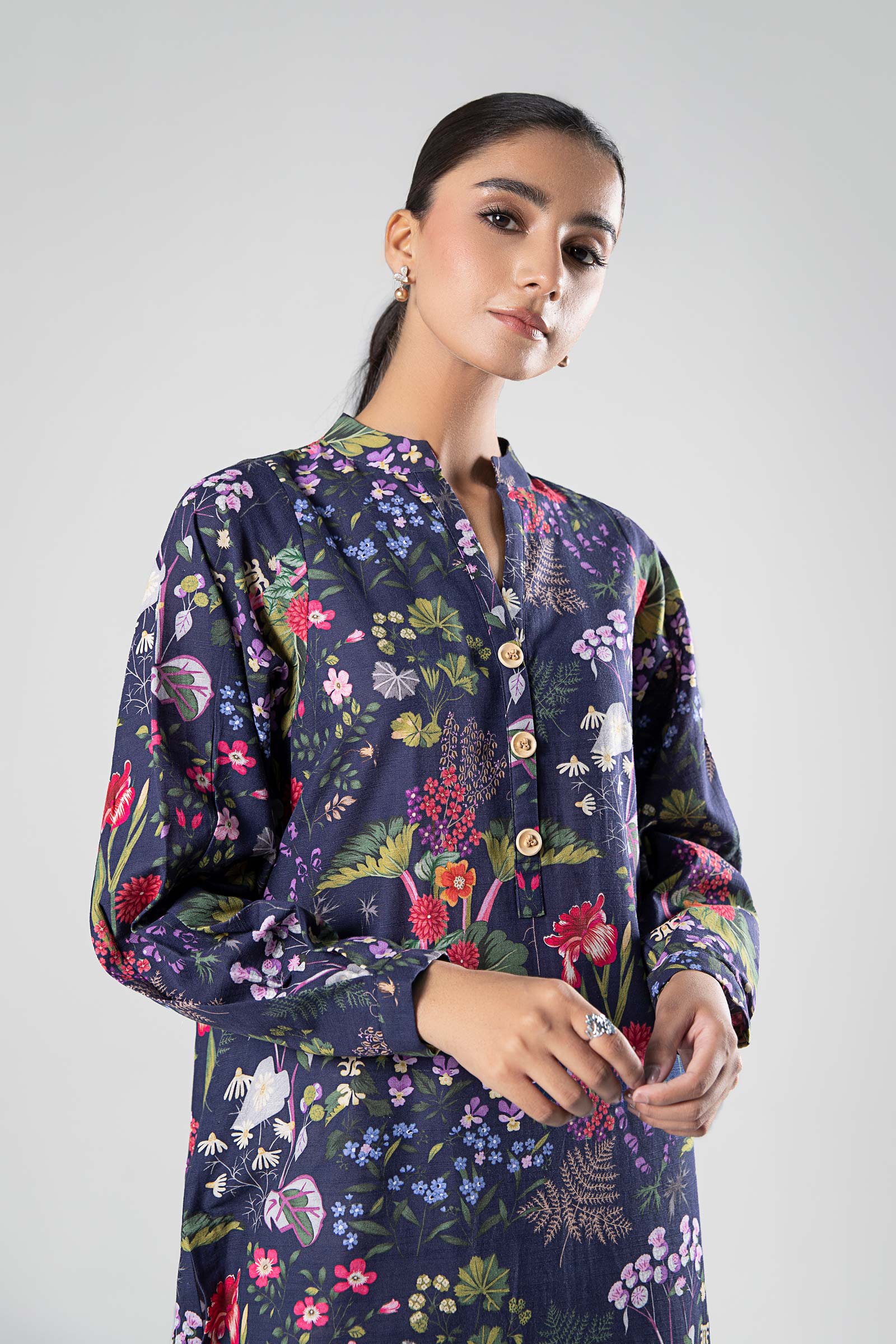 Printed Khaddar Shirt - Image 2