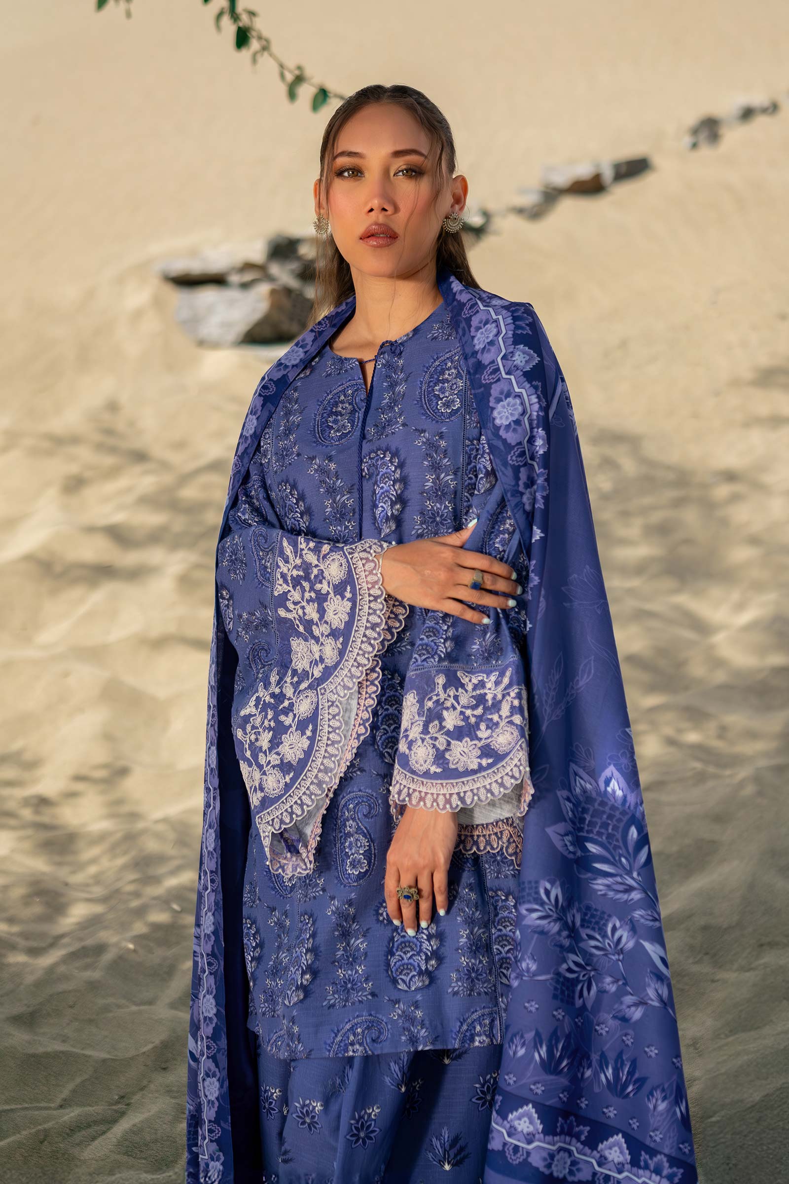 3 Pc Unstitched Printed Khaddar Suit | 508-A - Image 2