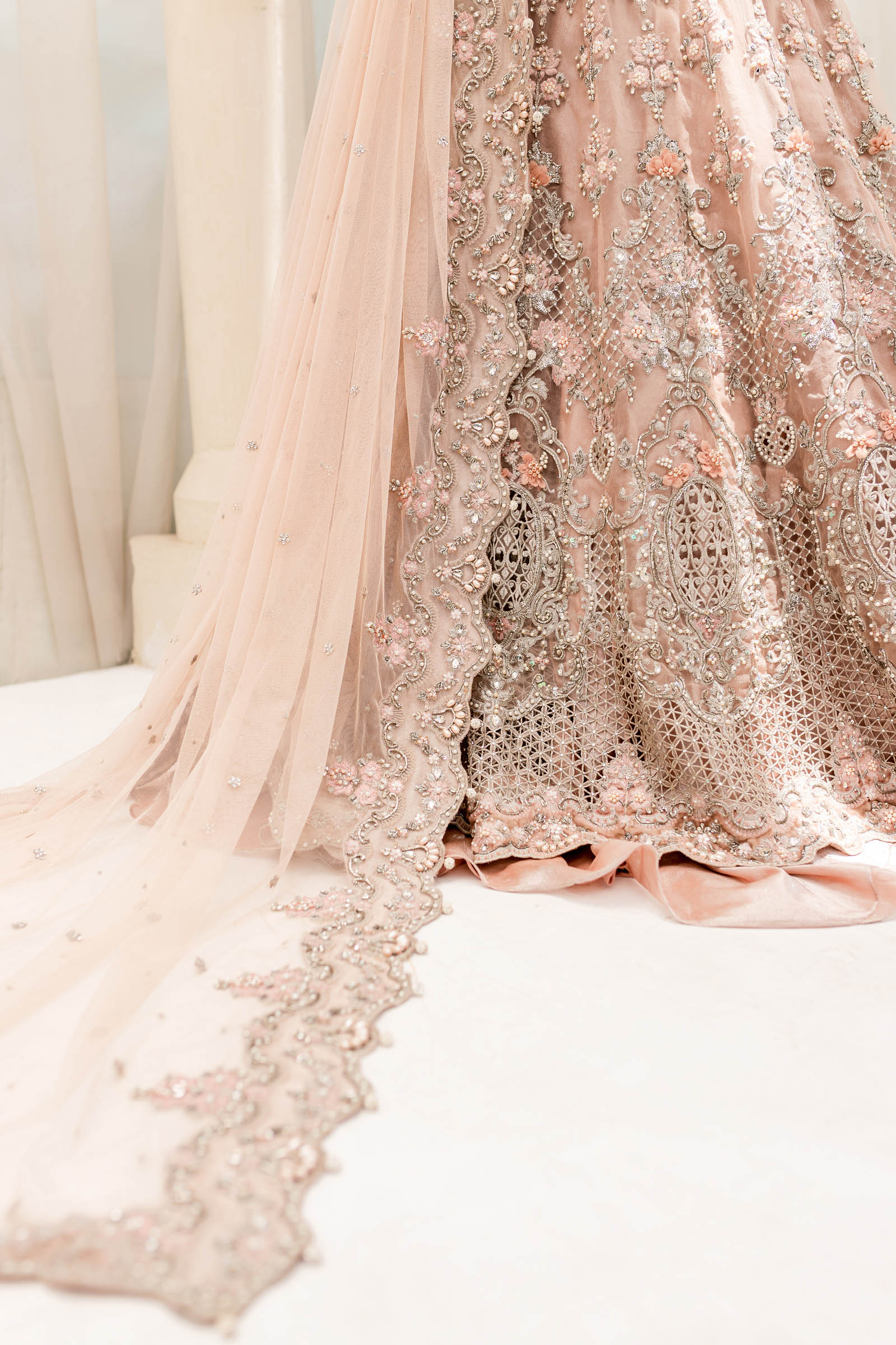 MARIA B. Couture Powder Pink MC-902 - Image 4