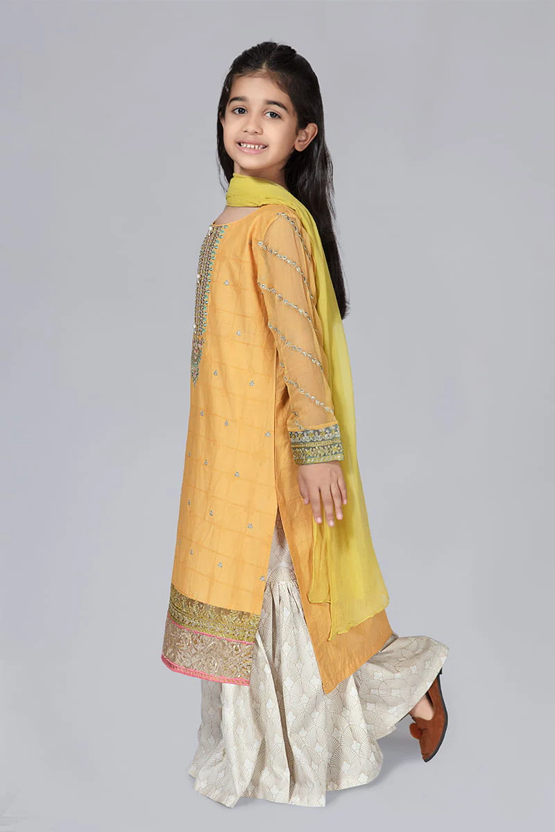 Suit Yellow MKD-EF20-21 - Image 2