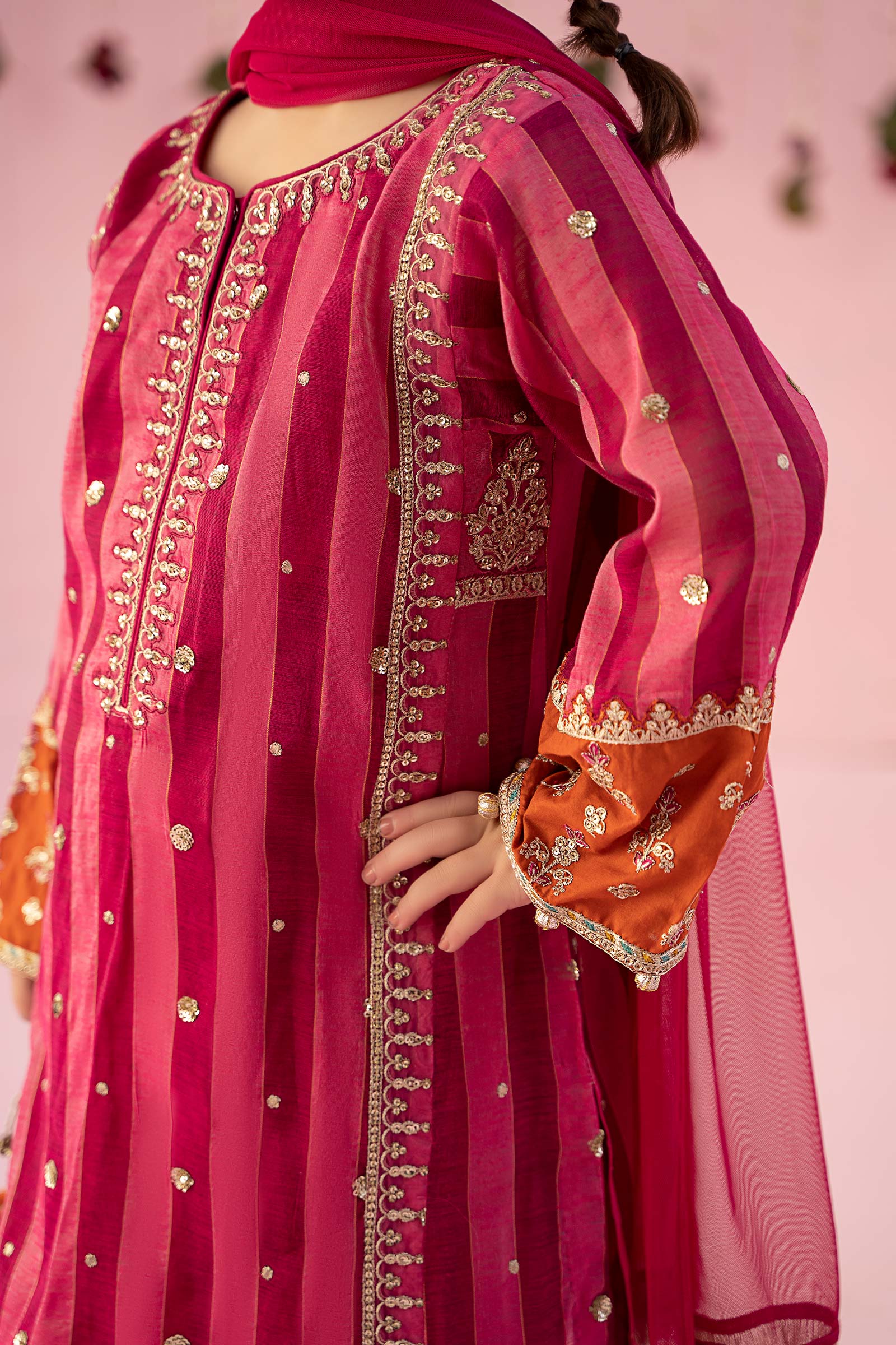 3 Piece Embroidered Yarn Dyed Suit - Image 4
