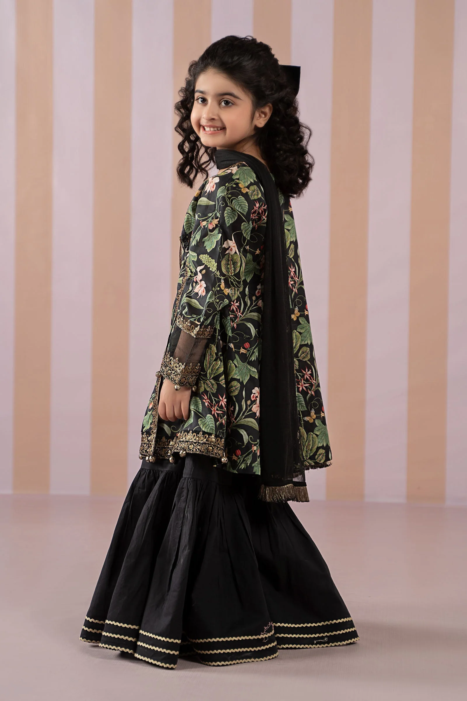 3 Piece Printed Lawn Suit - Image 7