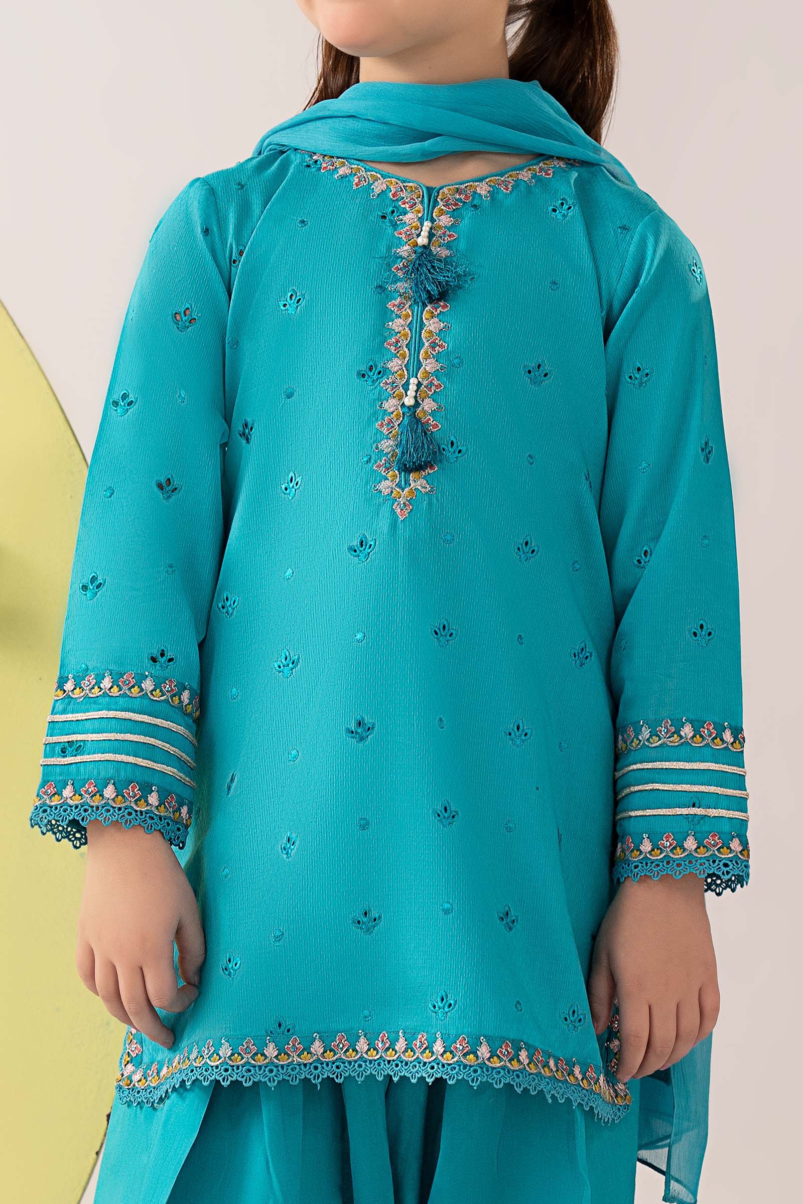 3 Piece Embroidered Dobby Lawn Suit - Image 3