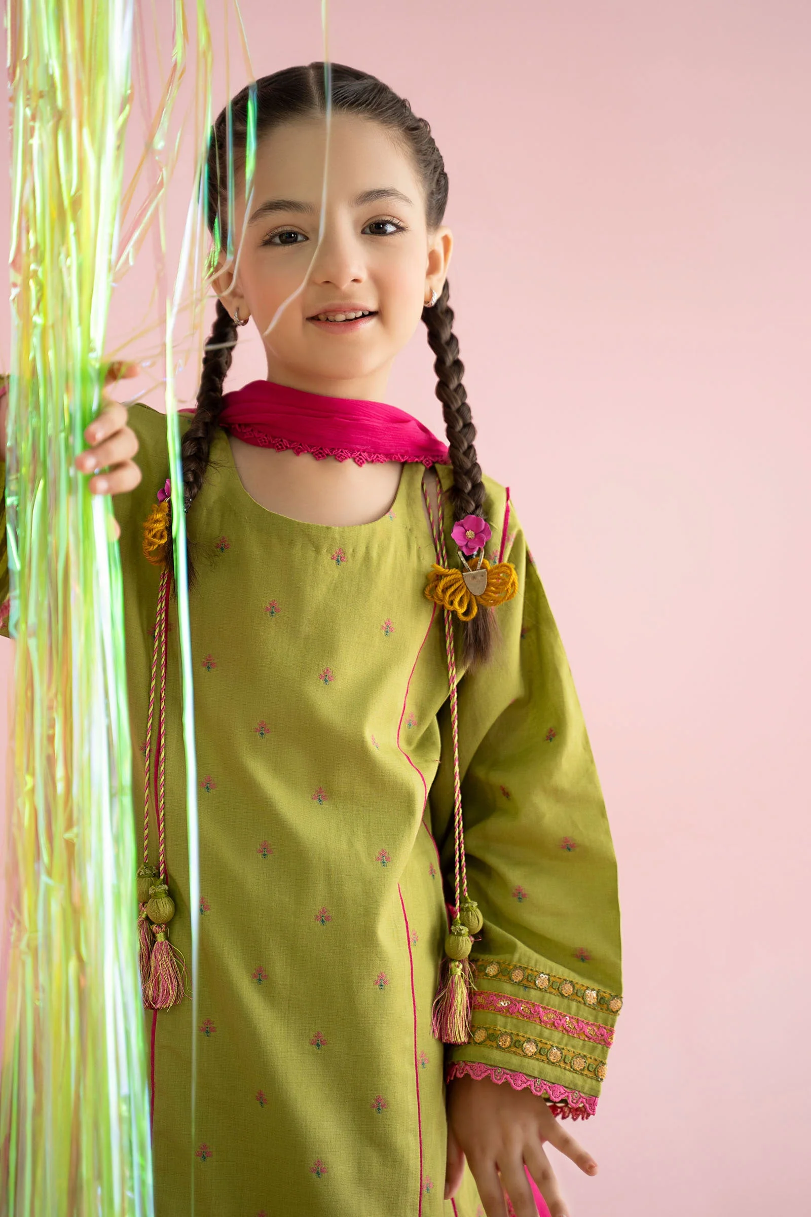 3 Piece Embroidered Jacquard Brochia Suit - Image 4