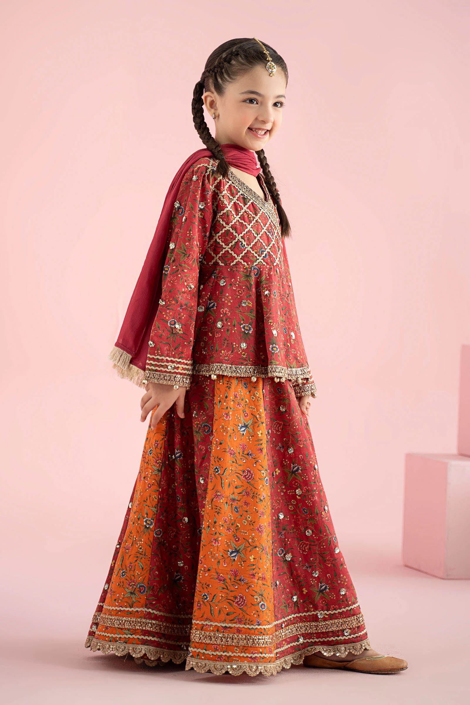 3 Piece Embroidered Khaddar Suit - Image 11