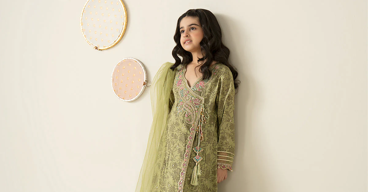3 Piece Embroidered Raw Silk Suit - Image 9