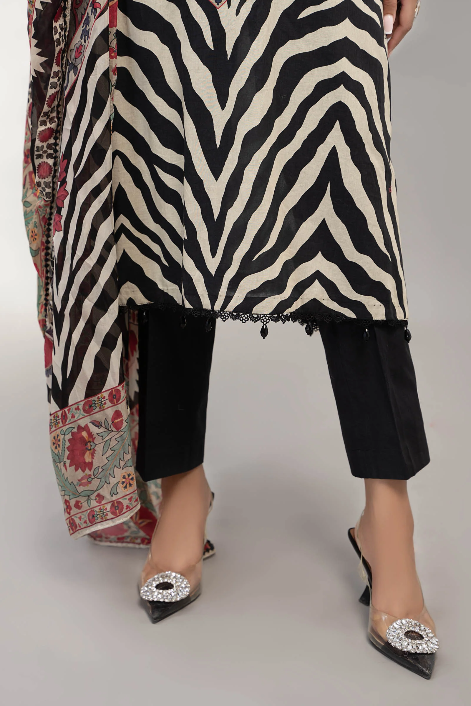 Suit MPS-1804-A - Image 4
