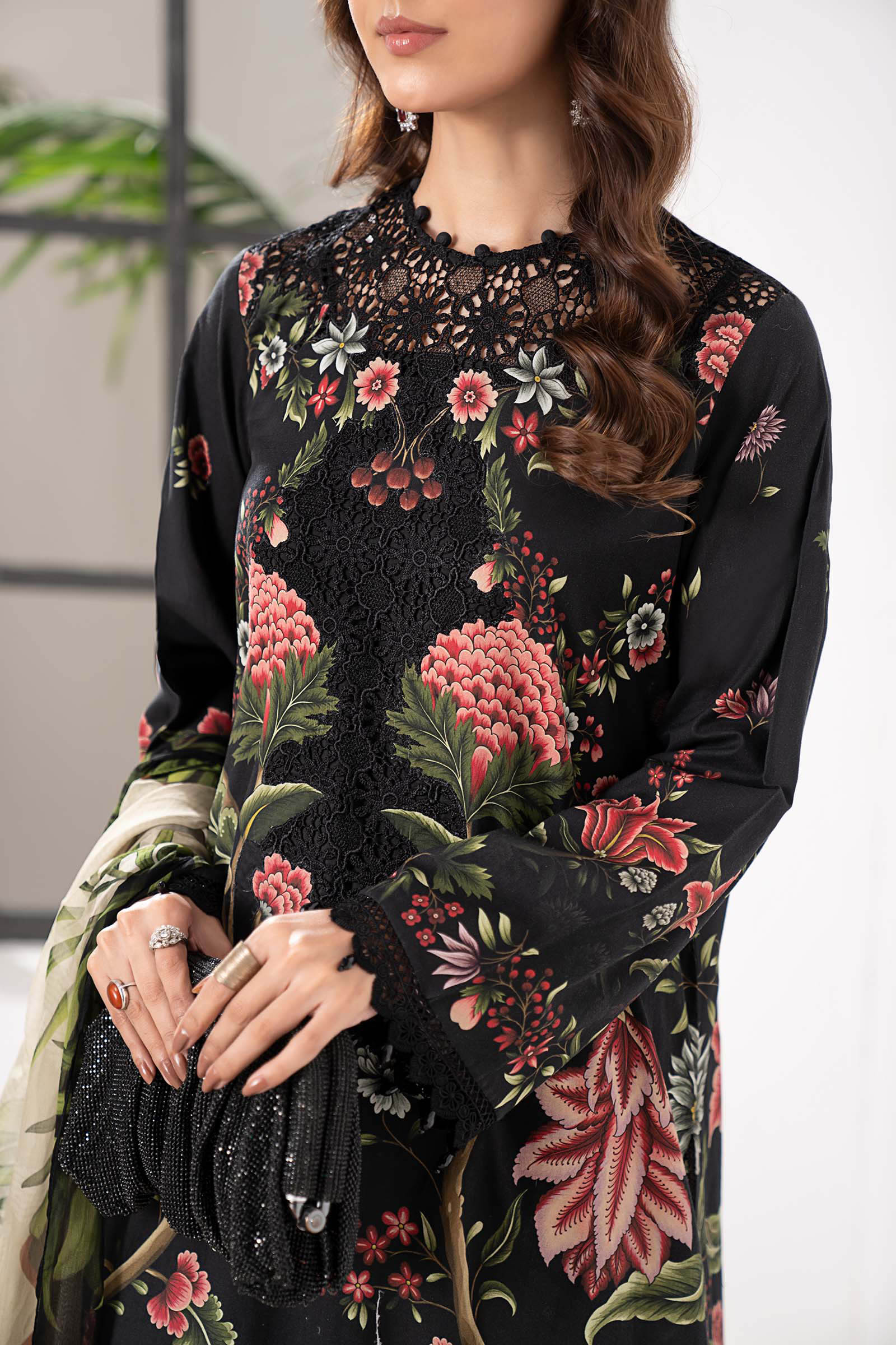 3 Piece Embroidered Cambric Suit - Image 4