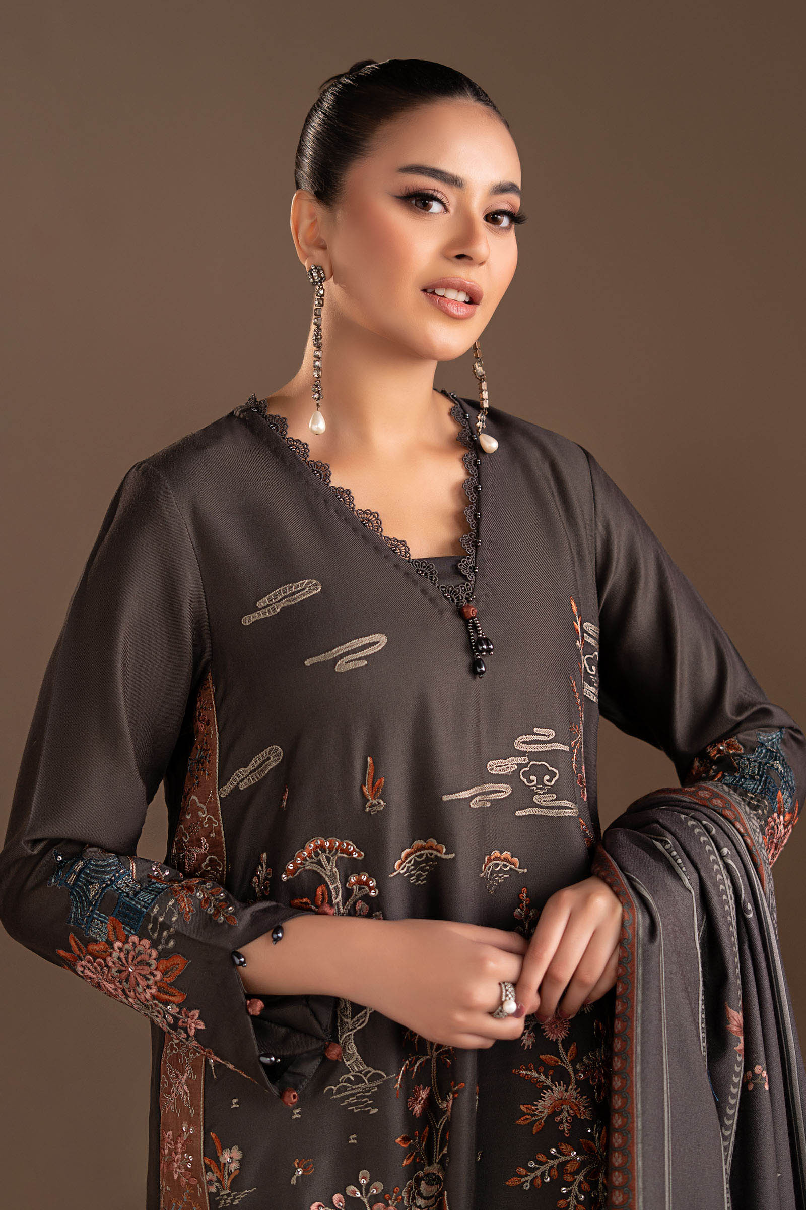 3 Piece Embroidered Twill Linen Suit - Image 2