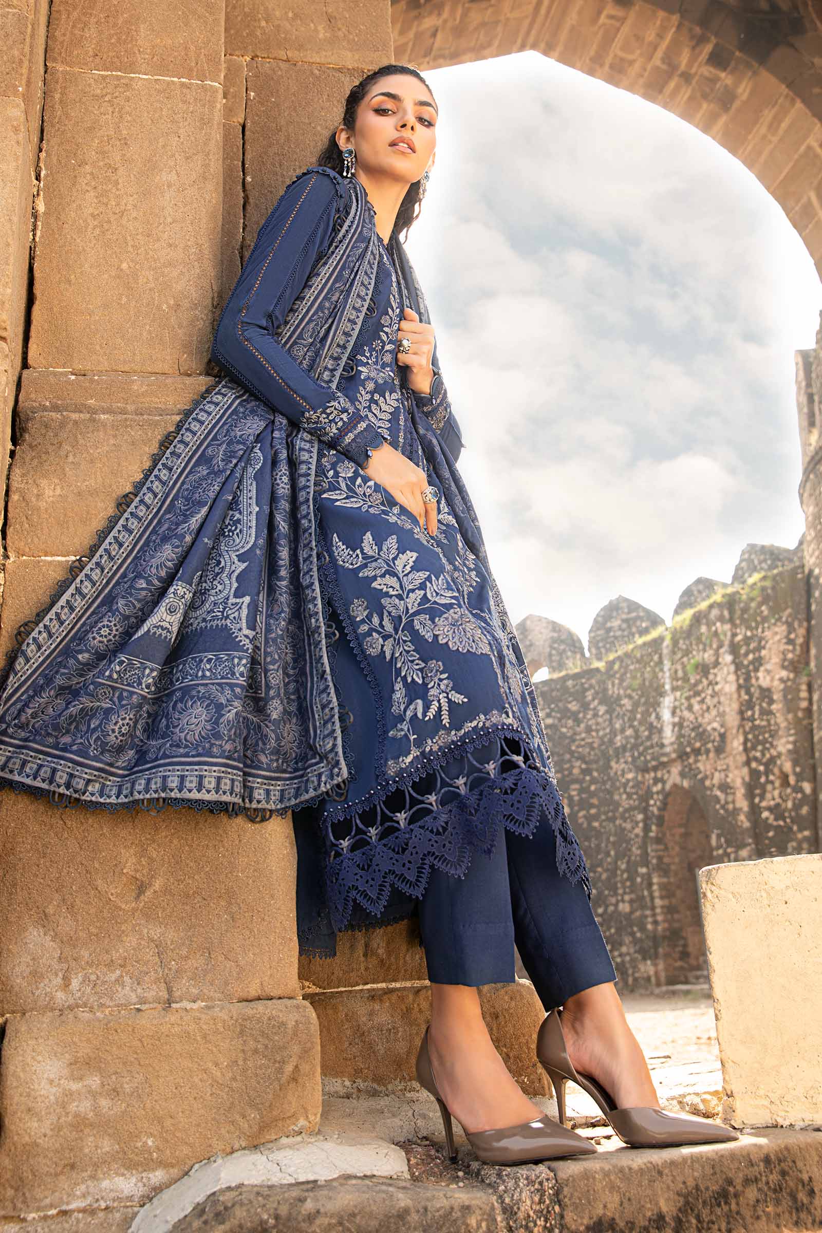 3 Piece Unstitched Printed Linen Suit | MPT-2404-B - Image 4