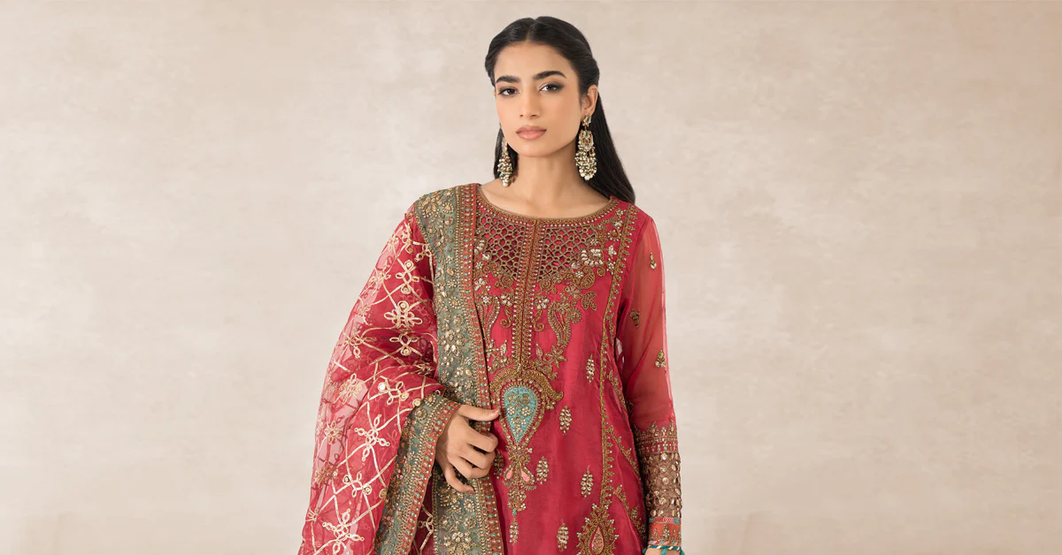 3 Piece Embroidered Organza Suit - Image 7