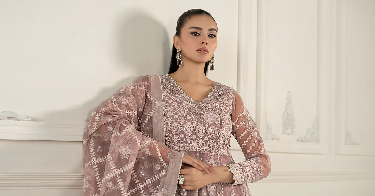 3 Piece Embroidered Organza Suit - Image 13