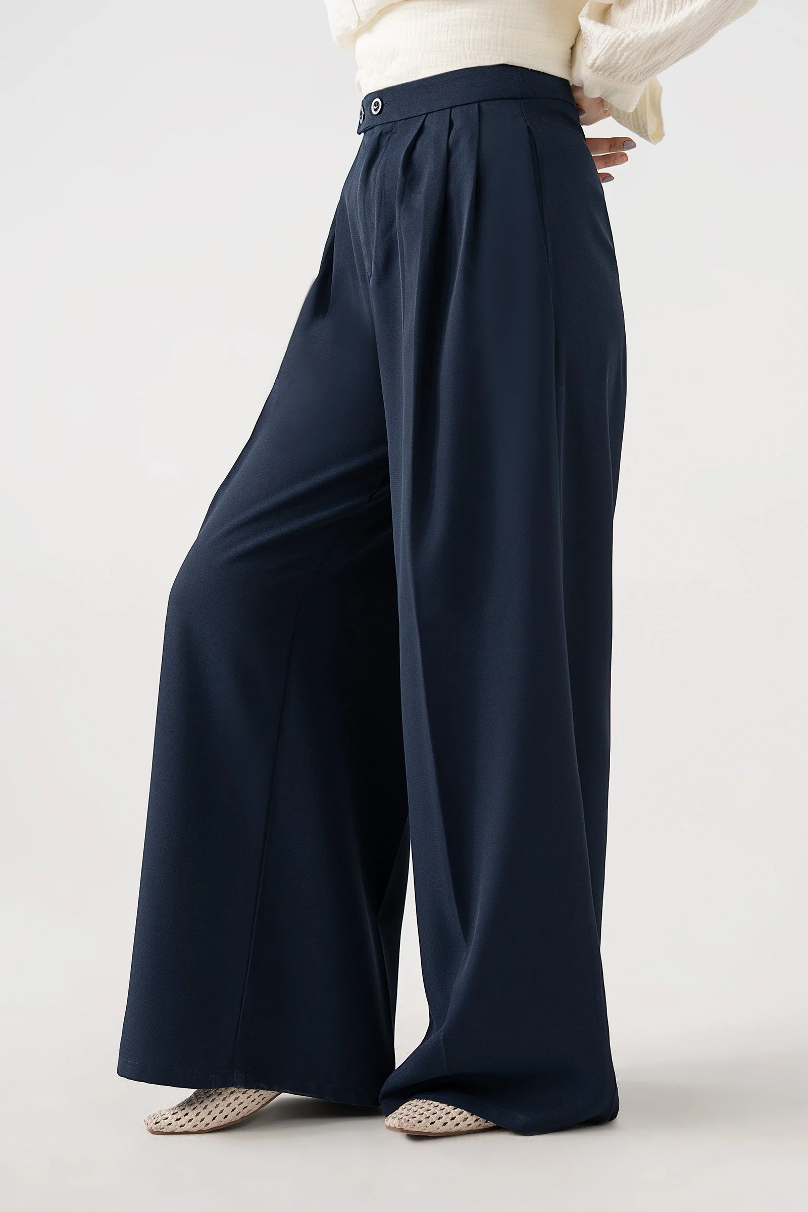 Pleated Wide Pants - Image 3