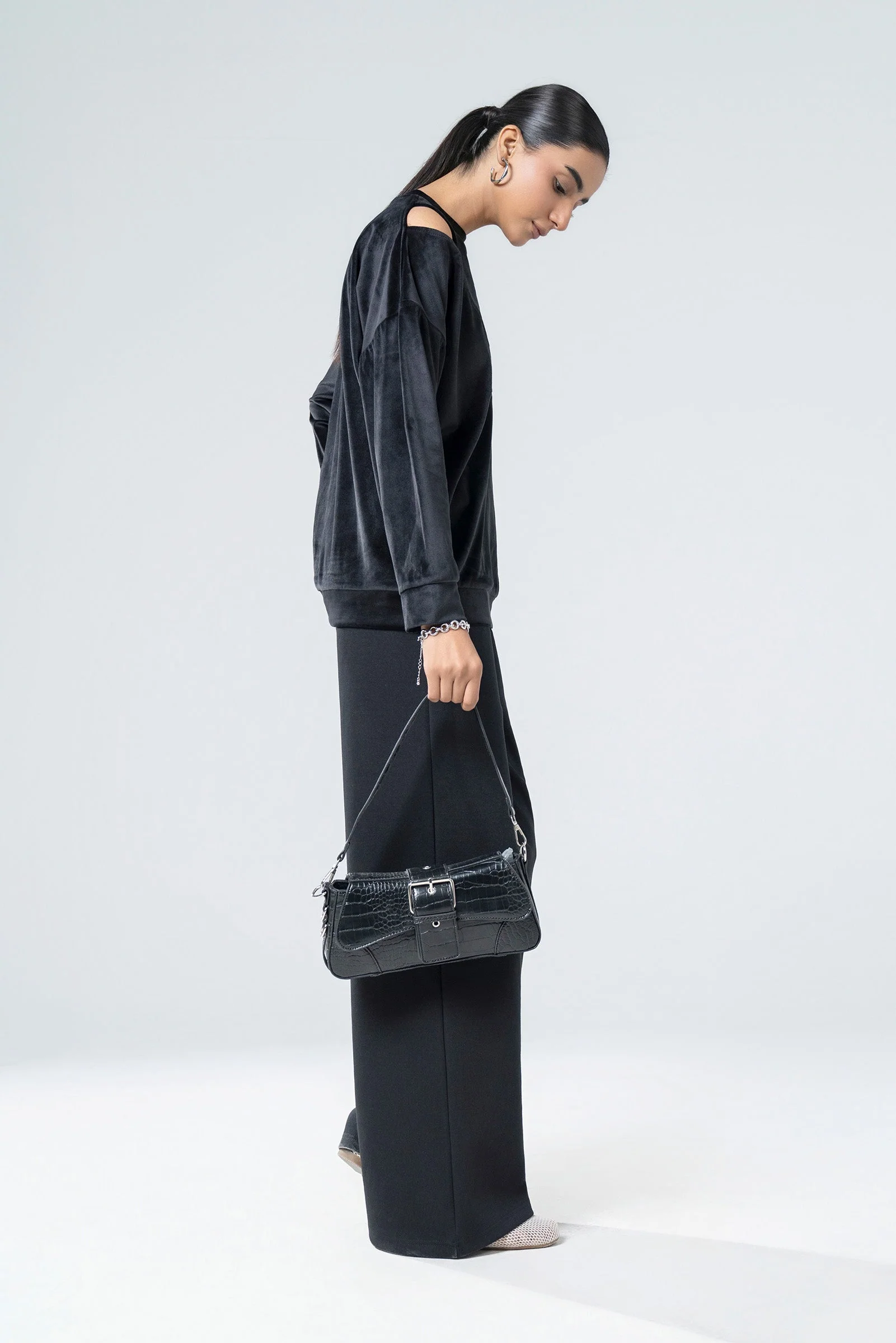 Relaxed Halter Neck Co-ord Set - Image 5